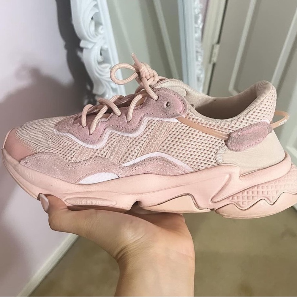OZWEEGO PINK SNEAKERS